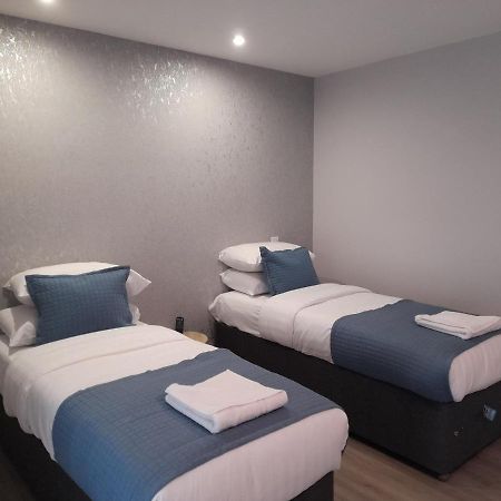 Apartments Heathrow - Hounslow Cranford Esterno foto