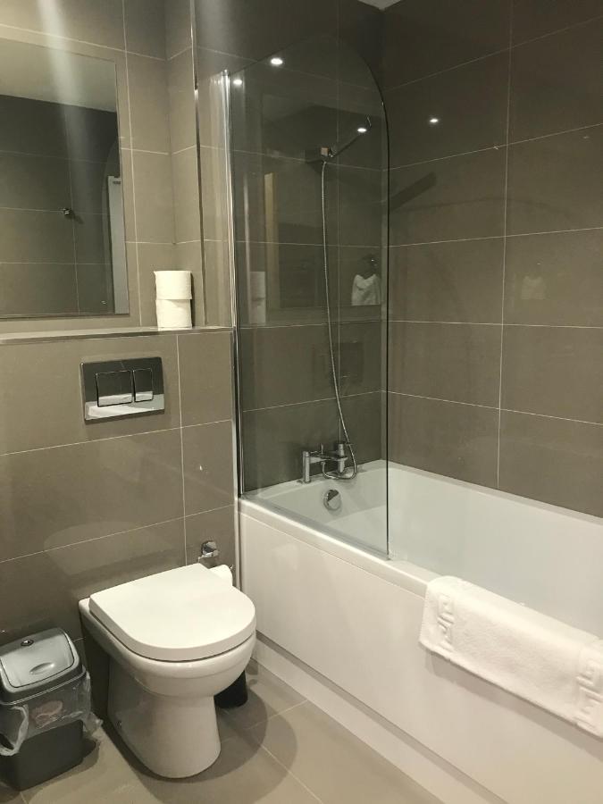 Apartments Heathrow - Hounslow Cranford Esterno foto